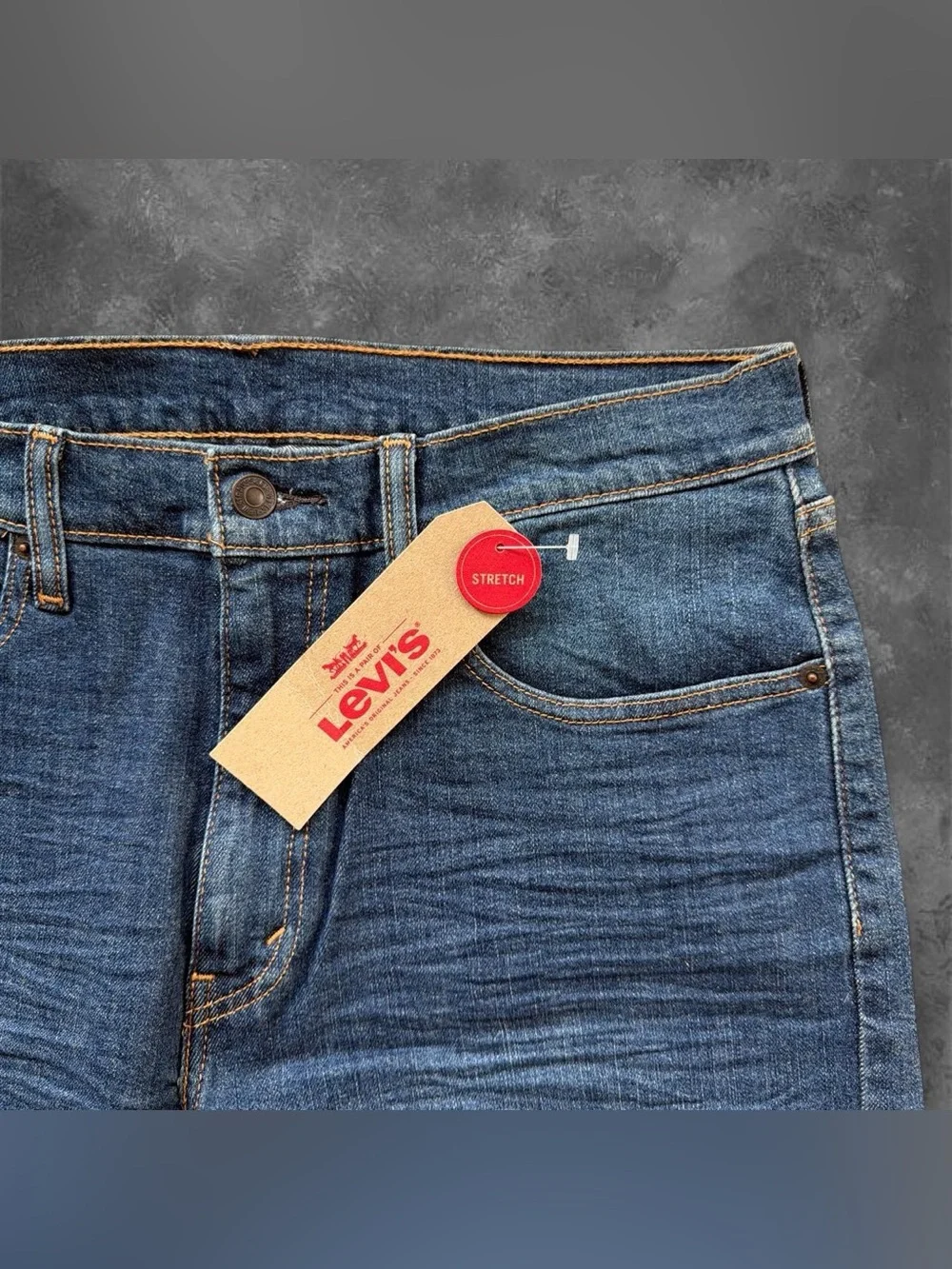 New Levi's 505 Regular Fit Denim Jeans Mens 34x30 Cotton NWT